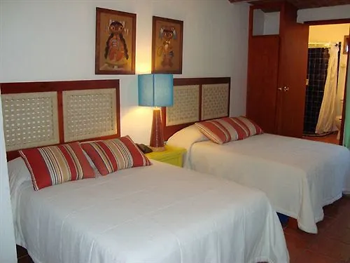 Casa Tlaquepaque Hotel 4*,